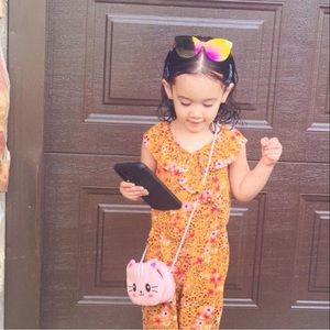 Meet your Posher, Abigail